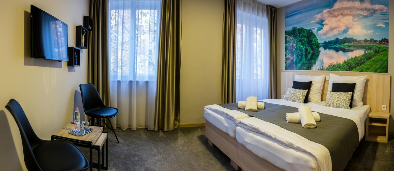 Erzsebet Szallo Csongrad Luaran gambar